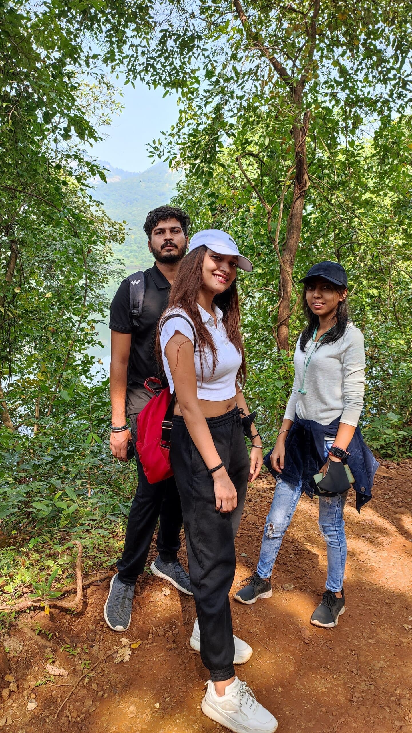 Vasota Fort Trek, Boat Ride & Lakeside Camping